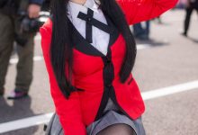 唯美养眼coser性感诱人红色制服诱惑写真-亿套图