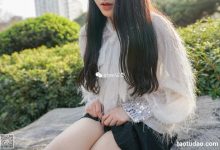[SIEE丝意]  No.067小月 公园里的等待 [70P]-亿套图