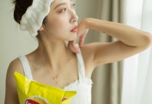 [YALAYI雅拉伊] 2019.10.05 Y421蓝心 素颜 [44+1P]-亿套图