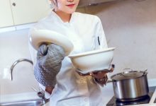 [TouTiao头条女神] 2018.04.24 No.605 女神厨房冯雪娇 [23+1P]-亿套图