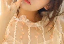 白嫩美女尤物性感长腿写真-亿套图