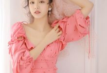 白嫩美女尤物粉红诱惑性感写真-亿套图