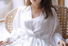 气质美女慵懒迷人写真图片-亿套图