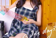 白丝袜美女尤物长腿美女模特图片-亿套图