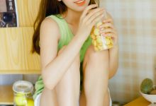 甜美娇嫩美女长腿诱惑写真图片-亿套图