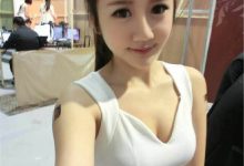 巨乳网红美女小精翎大眼萌妹甜美自拍照-亿套图