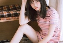 大长腿性感日本少女居家诱惑写真图片-亿套图