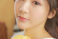 娇羞少女卧室唯美文艺写真图片-亿套图