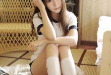 白丝长腿美女体操服性感写真-亿套图