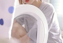 马尾辫美女清新随性居家写真图片-亿套图