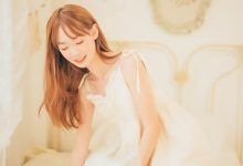 日系清新美女温柔迷人写真图片-亿套图
