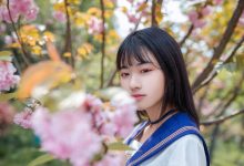 长发美女清新迷人户外写真图片-亿套图