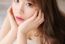性感美女蕾丝碎花睡衣诱惑写真-亿套图