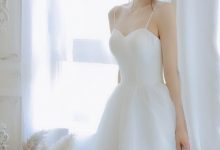 诱人美女吊带白丝美腿大胆迷人写真-亿套图