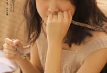 白嫩美女尤物风情高清美女图片-亿套图