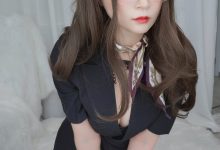Coser小姐姐白银 - OL下的内衣 [124P12V-1.20GB]-亿套图
