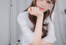 Coser小姐姐白银81  自撮り3(邻家御姐) [125P+1V/337MB]-亿套图
