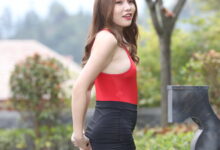 都市丽人 芝芝肉臀黑色制服裙 [174P+1V10.67G]-亿套图