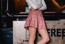 袜涩写真 VOL.053 雪梨粉色百褶裙肤色天鹅绒丝袜 [50P／241MB]-亿套图
