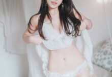 DJAWA Photo - Zzyuri  - Alluring White [44P-835MB]-亿套图