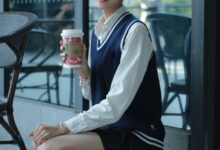 [IESS异思趣向] 2022.01.10 丝享家985：团团《纯玉学苑装》[94P／94.8MB]-亿套图