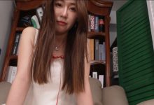 小美女芝芝展示她的性感的小脚丫 第三部 [1V-3.2G]-亿套图
