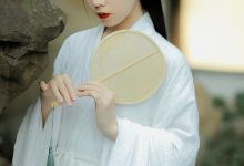 [YITUYU艺图语]2022.02.03 白茶无事别清欢 一方伊人yi[24+1P／212MB]-亿套图
