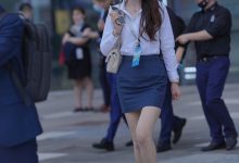 都市丽人还在上班的蓝裙美女【67P+1V-1.00G】-亿套图