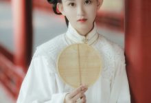 [YITUYU艺图语]2022.03.22 江南好，最好是红衣 墨愁眠[24+1P／463MB]-亿套图