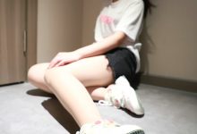 [誉铭传媒]袜足摄影 2022年《2022微信群第2套》[83P+1V／896MB]-亿套图