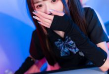 兔子Zzz不吃胡萝卜 - NO.56 电竞少女 [21P-215MB]-亿套图
