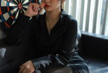 [IESS异思趣向] 2022.08.04 丝享家1167：秋秋《光影嘿丝》[93P／144MB]-亿套图