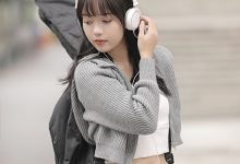[YITUYU艺图语]2022.10.02 风居住的街道 小薇人儿[36+1P／426MB]-亿套图