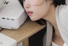 [YITUYU艺图语]2022.10.03 熠熠生辉 小薇人儿[39+1P／385MB]-亿套图