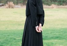 梨瑾瑾 - NO.16 户外黑长服 [20P-263MB]-亿套图