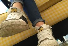 [YJ街拍]003 图书馆里的精灵[112P+1V-142MB]-亿套图