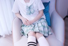 初夏女神 NO.013 念念 常规S码绿色JK套搭配小白鞋[126P+1V／5.82GB]-亿套图