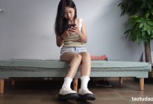 Pary摄影视频 006 大学生诗诗脱鞋袜贴上纹身贴展示36码娇小美脚[1V／2.1GB]-亿套图