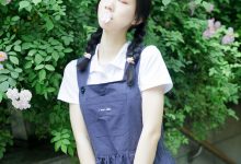 [YITUYU艺图语]2023.02.11 除了春天和蔷薇 饲猫少女-[25+1P／334MB]-亿套图