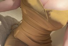 MIYA - 后妈低胸裙 [22P-123MB]-亿套图