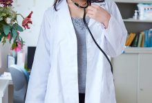 金子智美 曝け出す女医 必撮!まるごと-亿套图