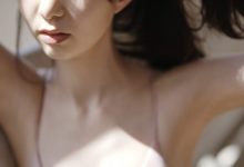 松平璃子写真集「マイクロ小顔の8頭身ボディ。」-亿套图