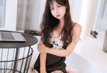 萌芽儿o0 – 小D睡衣 [12P-22.5M]-亿套图