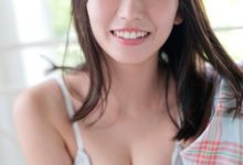 志田音音写真集「おねえちゃんは、気まぐれ。」-亿套图