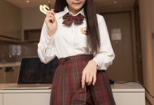 鱼子酱《学生》原版写真 [66P-753MB]-亿套图