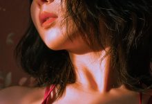云溪溪-奶桃-红色内衣[12P-71MB]-亿套图