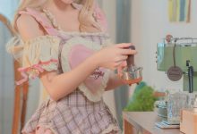 咬人小小兔(咬一口兔娘) - 3月作品『居家甜妹』&超级敏感 [76P1V-1.63G]-亿套图