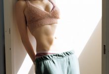 雪平莉左写真集「昼下がりのホテルで」-亿套图