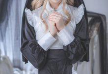 coser衣衣-修女[59P+2V-370MB]-亿套图