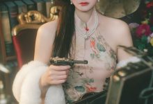 鹿八岁-特工的堕落前篇+剧情版[92P+1V-1.38G]-亿套图